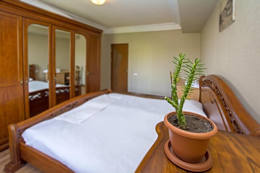 Lesi Apartament Jereván Kültér fotó