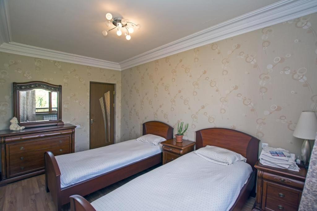 Lesi Apartament Jereván Kültér fotó